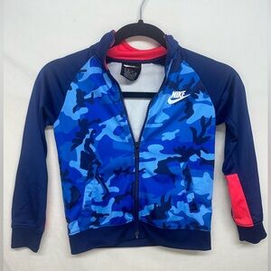 Youth Nike Little Boys Blue Camo Colorblocked Therma-fit size small Track jacket